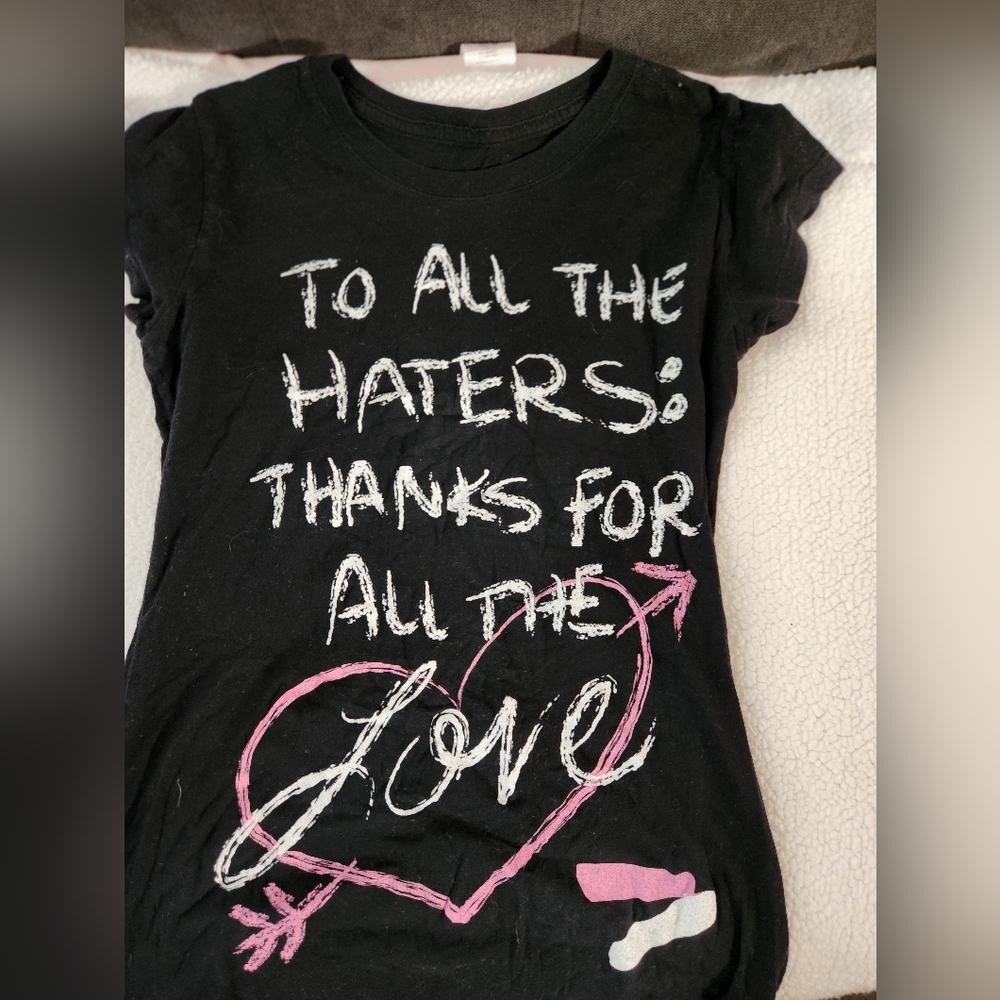S shirt